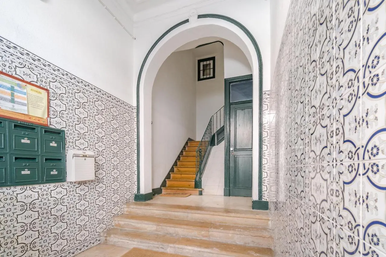 Casa Boma Lisboa - Elegant & Spacious Apartment - Campo I 0*,  Portugal